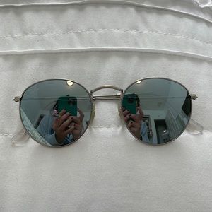 Silver Circle Ray-Ban Sunglasses